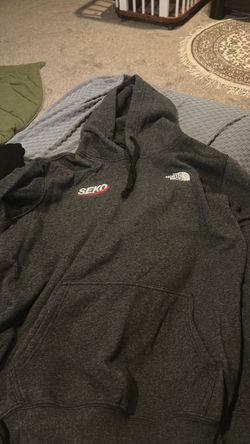 XL men’s hoodie