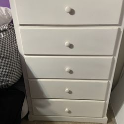 5 Drawer Dresser