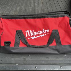 Milwaukee Contractor Bag With Shoulder Strap
