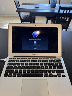 MacBook Air ‘11 (2015)