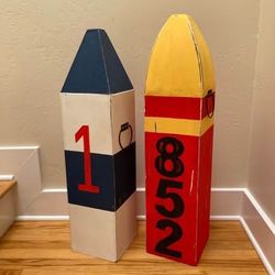 Boating Markers (Buoys), Paddles / Oars and Lights