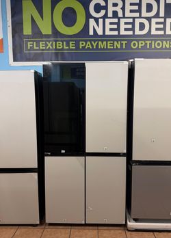 🌟 3/12 - 3/15 SALE 🌟 Samsung Bespoke 29 cu. ft. Standard Depth Smart 4-Door Flex French Door Refrigerator with Beverage Zone