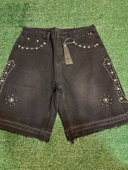Black Amiri jorts