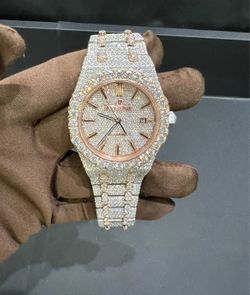 Iced Out Watch – Moissanite Diamond Luxury Timepiece