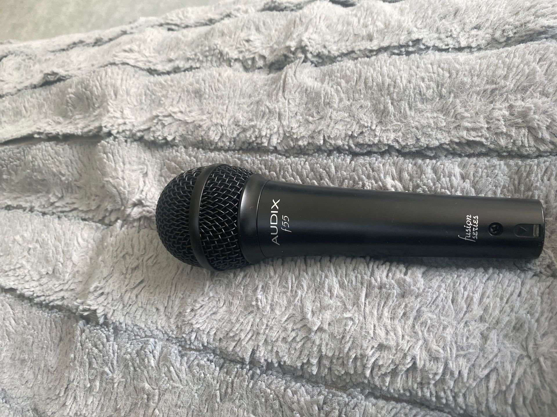 Audix f55 dynamic mic like new