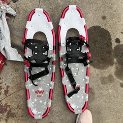 Snowshoes NVN 827