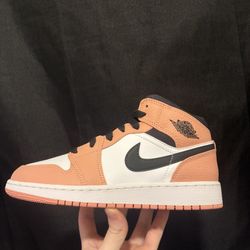 Jordan 1 Mid Size 5Y