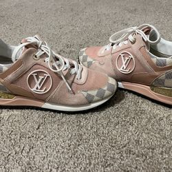Louis Vuitton Sneakers