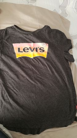 Levi shirt
