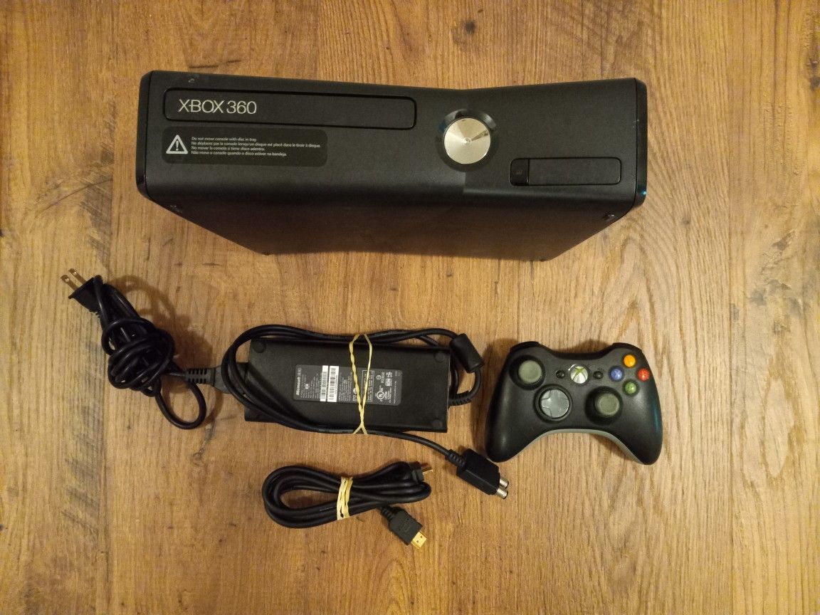 Xbox 360 Slim