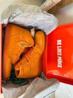 Nike Gatorades Size 10!