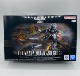 Bandai Hobby Star Wars The Mandalorian & Grogu 1/12 Scale Figure Model Kit