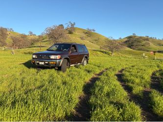 1999 Nissan Pathfinder