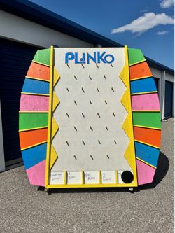GIANT PRIZE IS RIGHT PLINKO PROP GAME TV SHOW FOR EVENTS