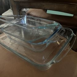 Pyrex  3 Size Of Baking Ware, See Pictures For Sizes, Can Sell All Together Or Separate 