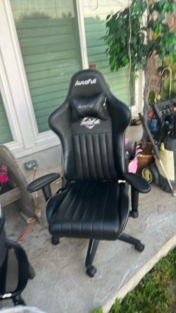 Gaming chair