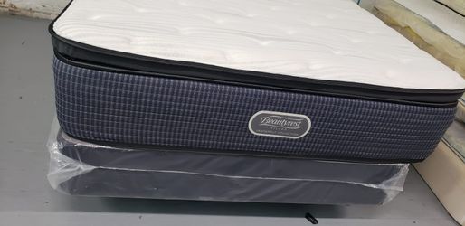 NJ - New queen size 14" pillow top branded mattresses on sale - pay on delivery