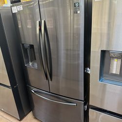 Samsung Refrigerator Black Stainless 