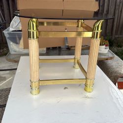 End Table (thick Glass Top)