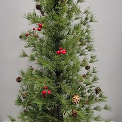 Realistic Artificial Christmas Tree - 4ft
