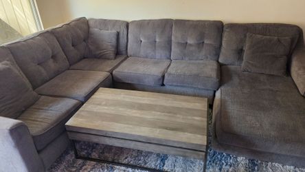 U-shaped couch & table
