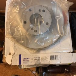 Gm 5 Lug Front Rotor New