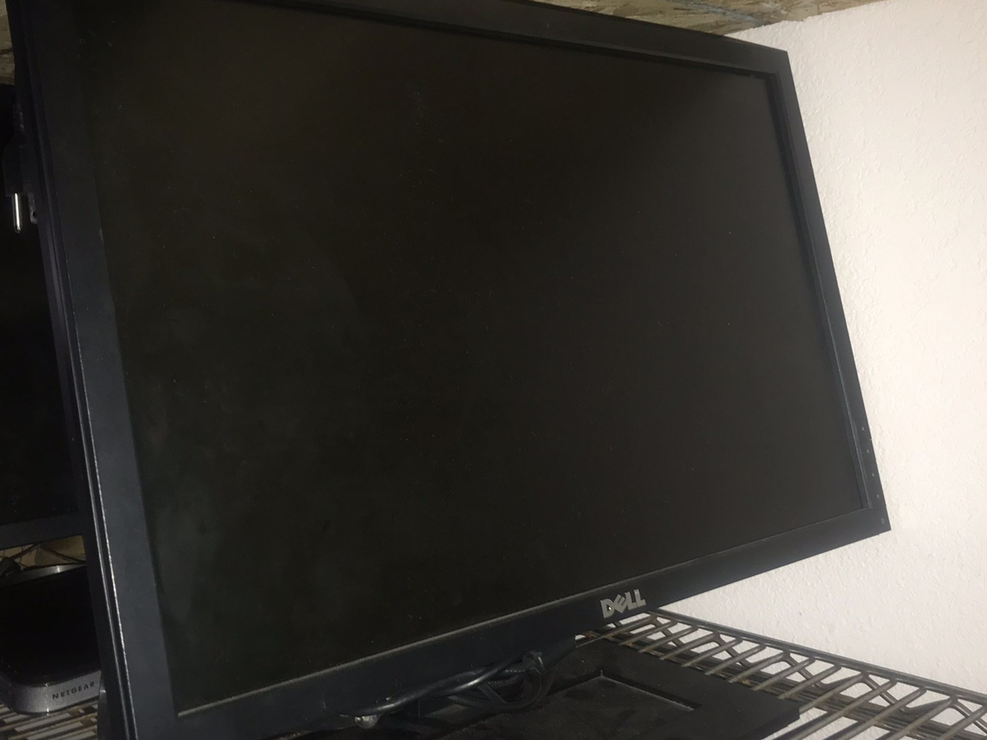 Dell 22 Inch Computer Screen