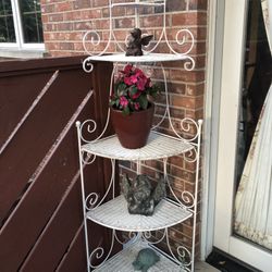 5 Tier Metal/wicker Plant Rack