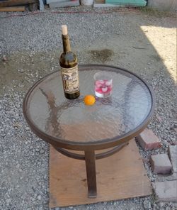 Tropitone Patio Table