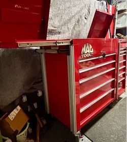 Mac tools tool box
