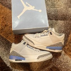 Jordan 3 UNC