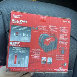 Milwaukee Green Laser And Point 3622-20