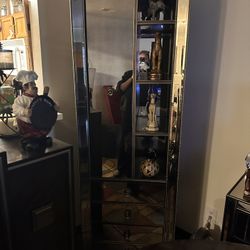 Glass Display Case (cabinet)