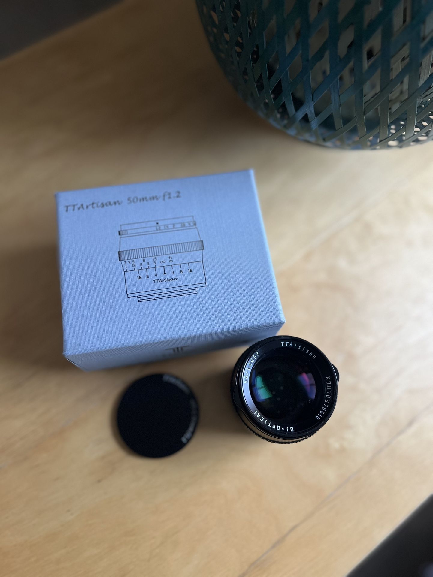 Artisan 50mm F/1.2 FX Mount