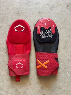 Siding Mitts • Baseball