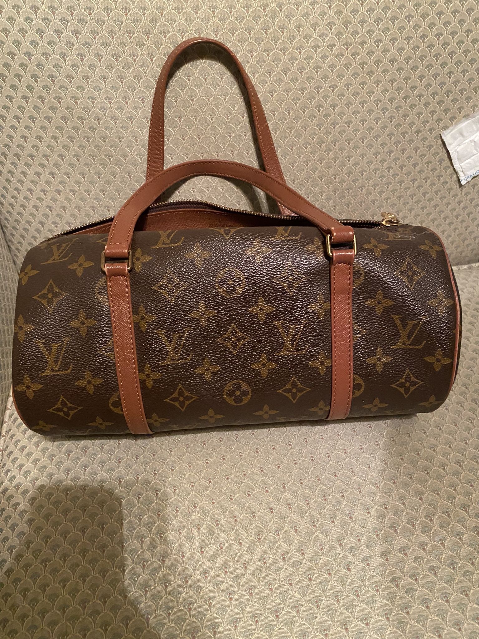 Pre-Owned Louis Vuitton Papillon