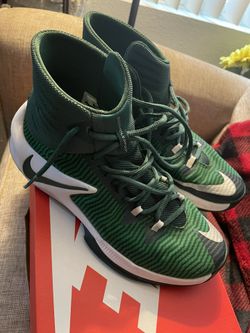 Nike Mens Zoom Clear Out Size 9