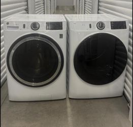 GE WASHER AND DRYER