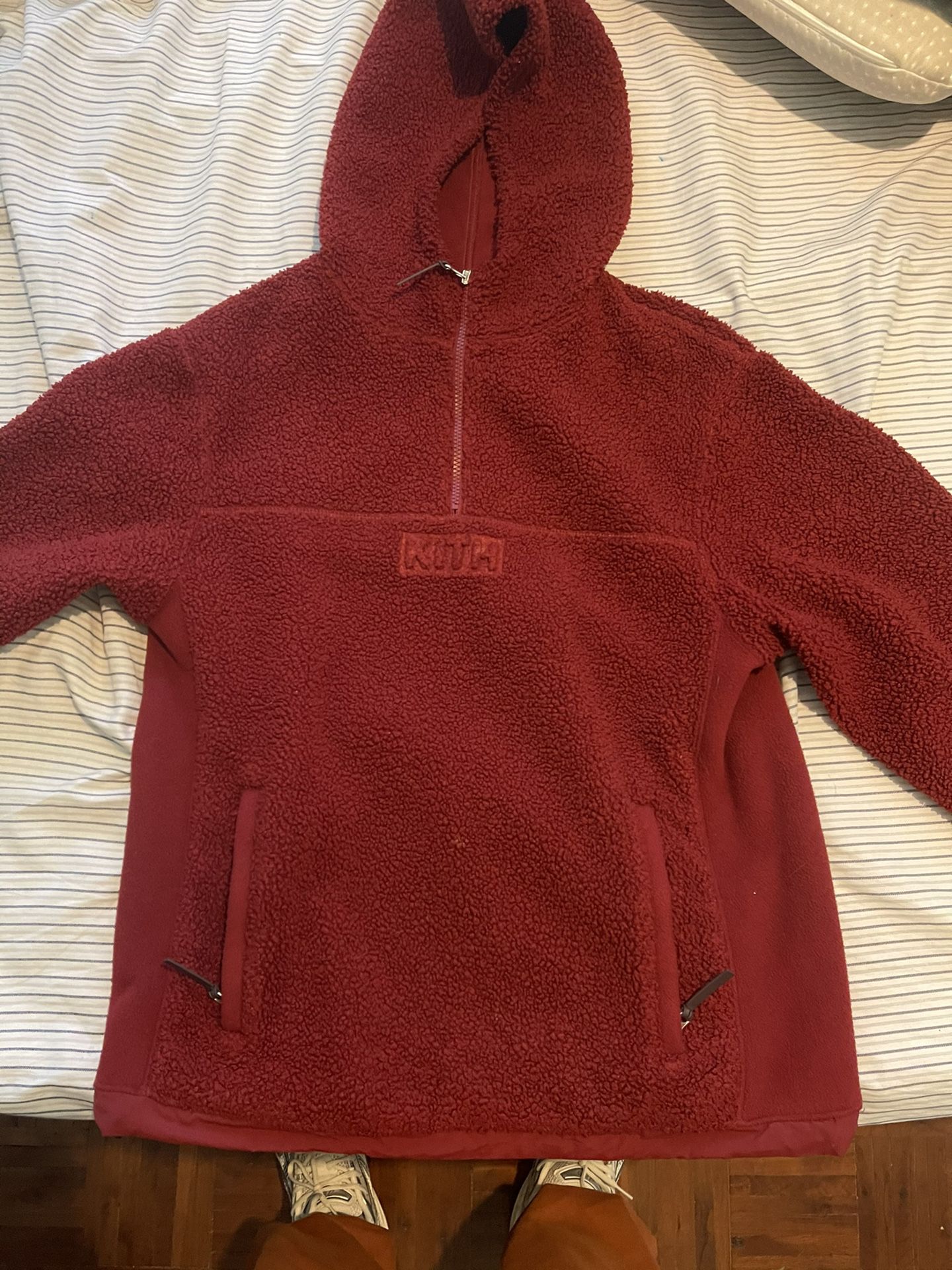 Kith Sweatshirt (Sherpa) Size Small