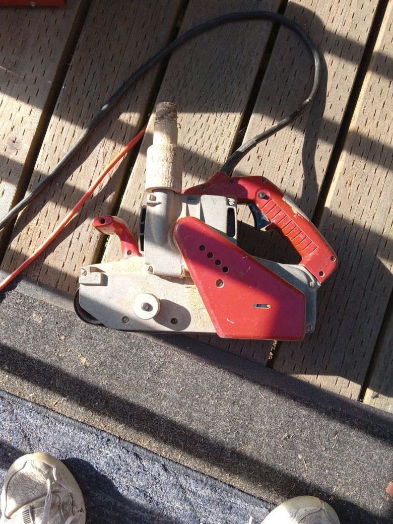 Milwaukee Belt Sander