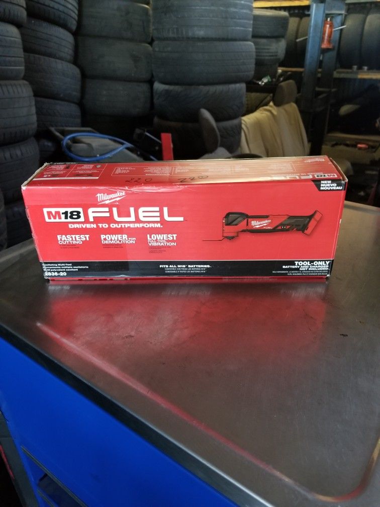 Milwaukee Multi-tool Brushless Fuel M18