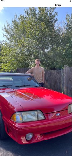 1990 Ford Mustang