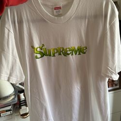 Supreme T-Shirt