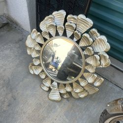 27” Wall Decor Piece