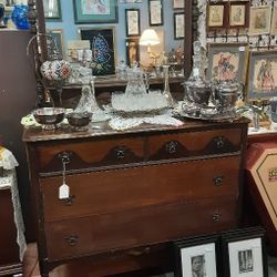 Antique Walnut 4 Drawer Dresser W/Mirror- Located in Shelton 