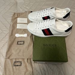 Gucci  GG Stripe Tennis Sneakers Size 9
