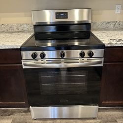 Frigidaire Electric Stove