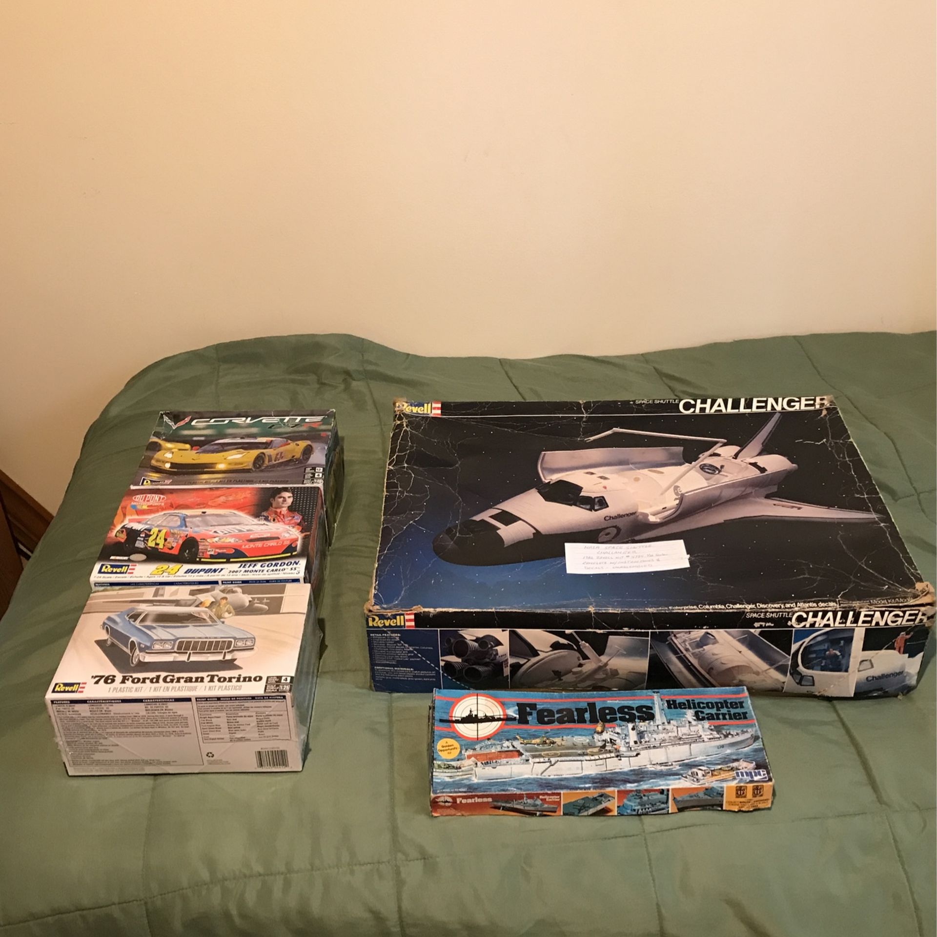 Model Kits One Sealed And All Open Never Glue