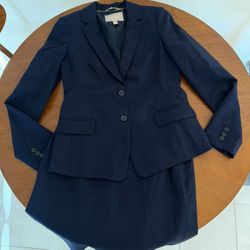 Banana Republic Navy Blue Skirt Suit Set - Size 6P