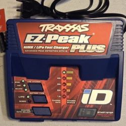 Traxxas Charger